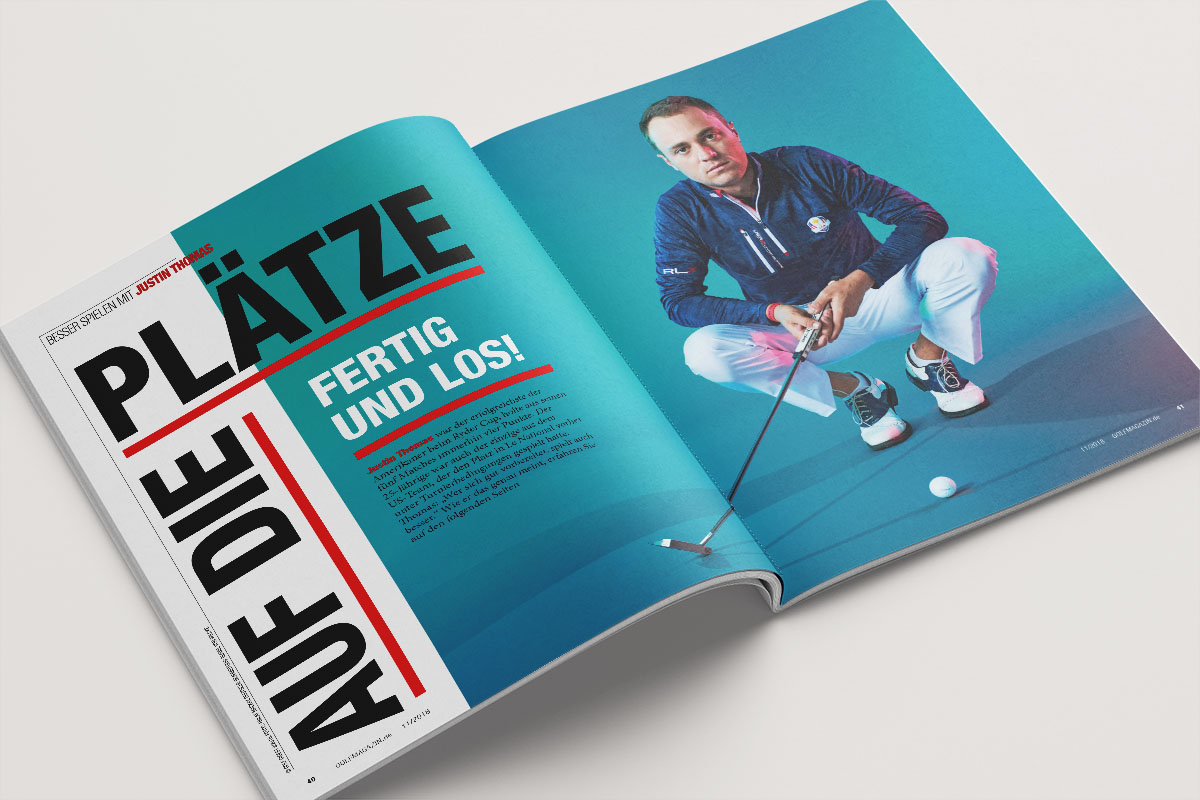 Aufgeschlagenes Magazin. Rechte Seite kniet ein Golfer, links ist auf die Plätze fertig und Los! geschrieben