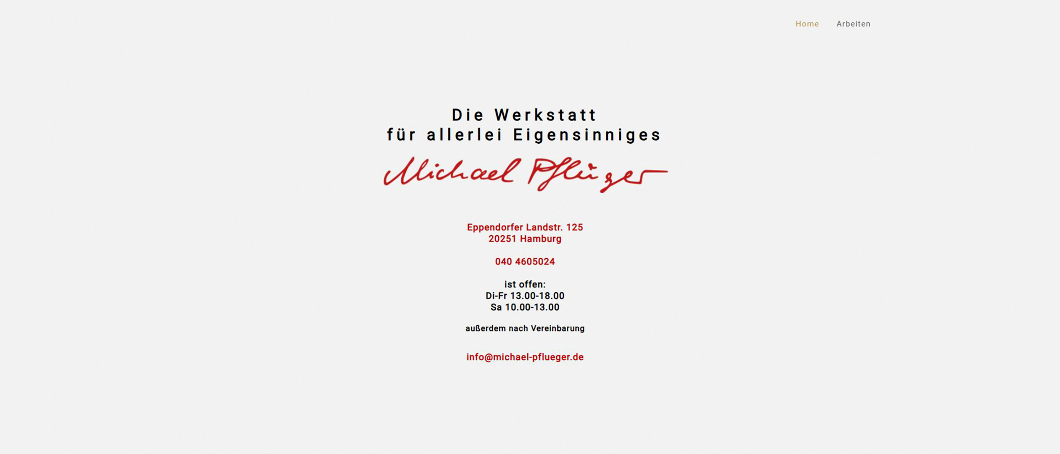 Indexseite der Homepage zeigt den Namen sowie Anschrift und Öffnungszeiten